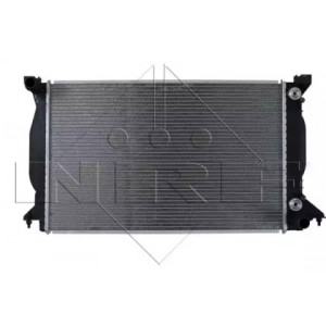 Радиатор охлаждения двигателя AS00053556 на AUDI A4 (B6) 2001-2004