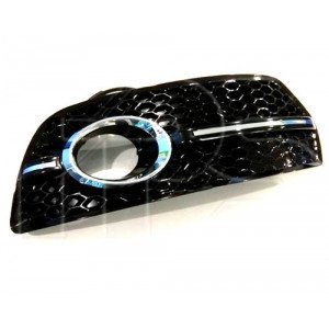 Решітка У Бампері Прав. Хром. Окуляр (S-Line) AS00044909 на AUDI Q5 2008-2012