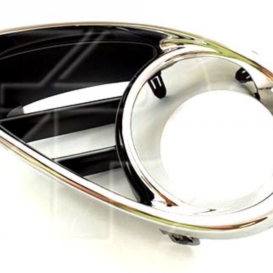 Решетка В Бампере Лев. Черн. +Хром. AS00046774 на INFINITI QX70 2013-2017