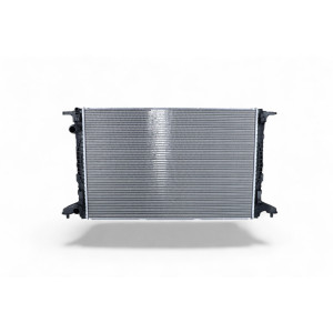 Радиатор охлаждения AS08152493 на AUDI Q5 2017-2021